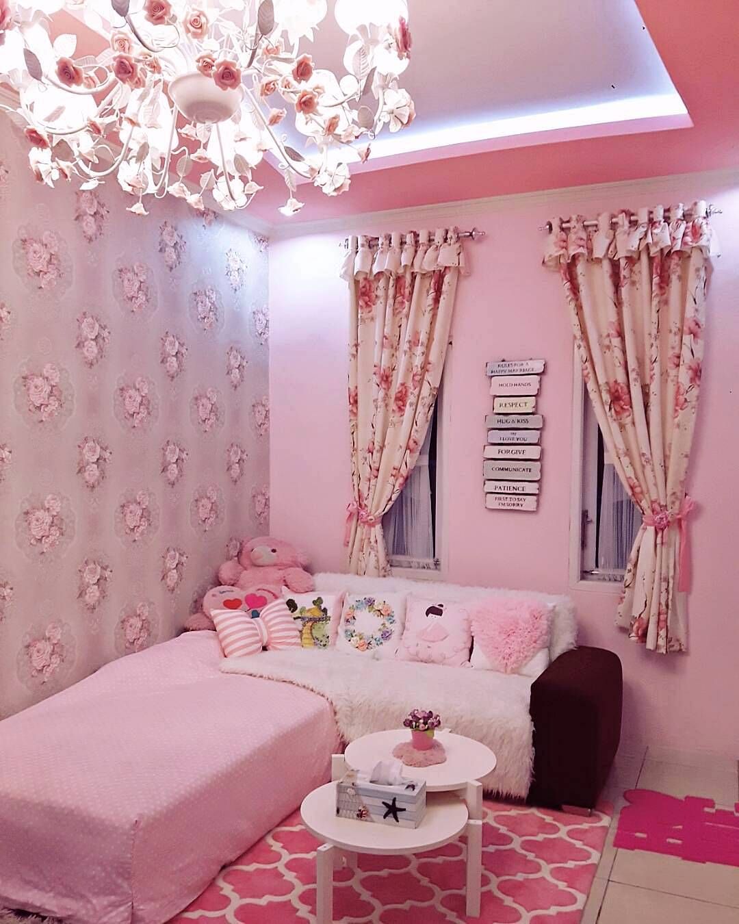 Dekorasi Ruang Tamu Pink Minimalis123